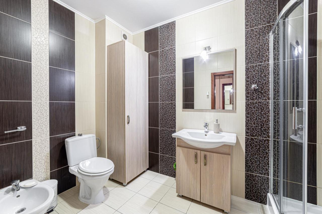 Ari Blue Apartment Ared In Kaufland Complex อาราด ภายนอก รูปภาพ